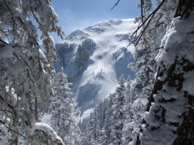 front face of the Peak with a few lucky sets of tracks