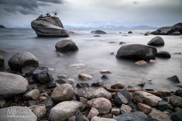 Stormy day on the lake