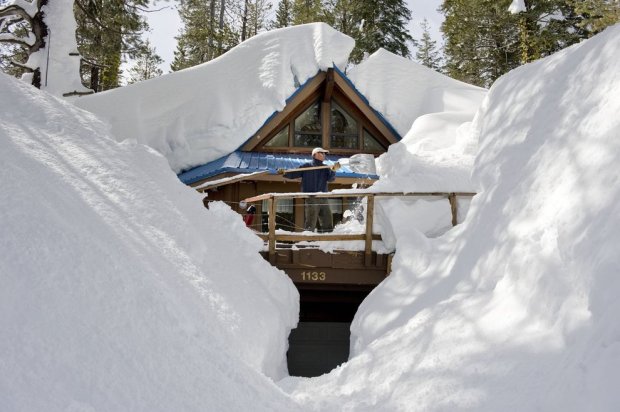 Donner Pass house on April 1st, 2011. photo: tywkiwdbi.blogspot.com