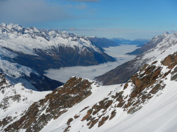 High fog in the Ötztal, foto: Irian van Helfteren