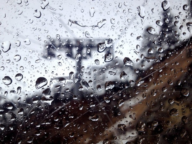 Skiing Squaw in the rain. photo: snowbrains