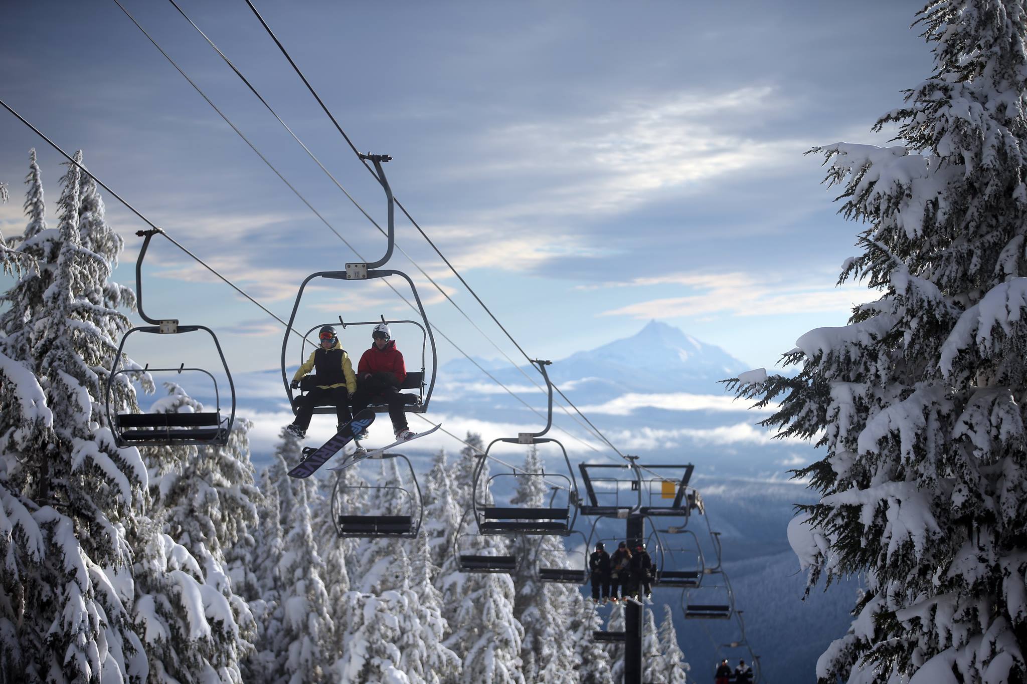 Deep snow at Timberline on 11/30/16. Image: The Oregonian 