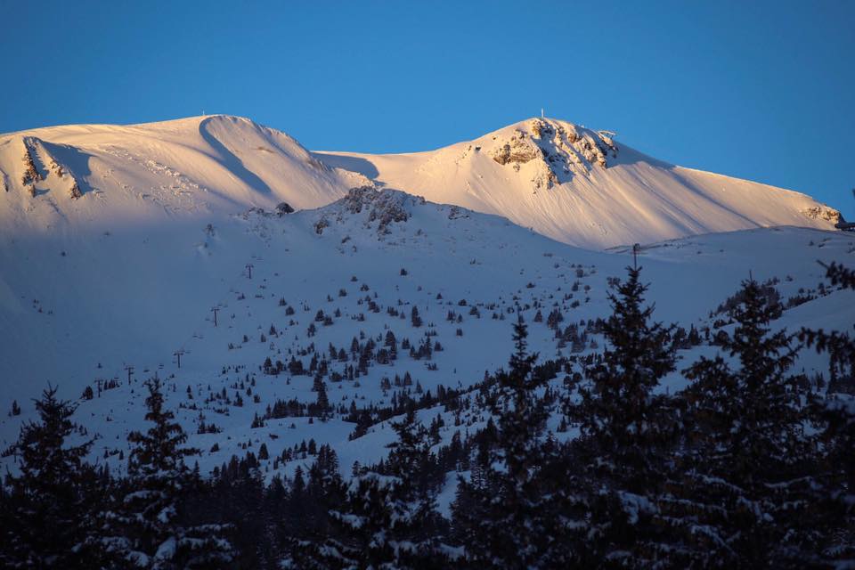 Mammoth Mountain this week. Having broken the historical record for most snowfall recorded across a single month, it's definitely a good time to ski Mammoth. Source; Mammoth Mountain Facebook Page. 