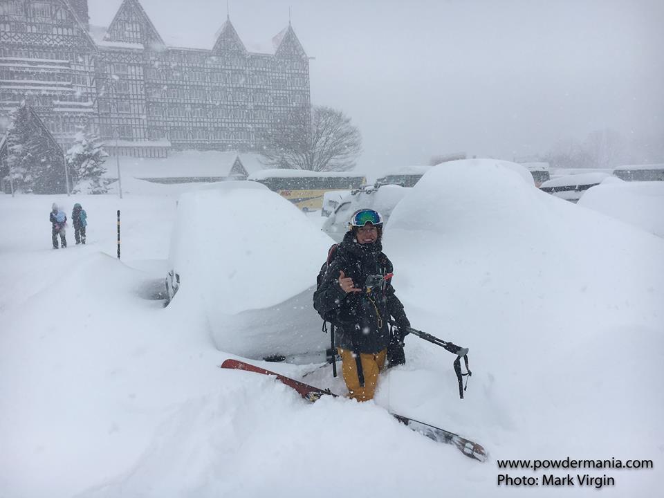 A big dump in Japan on January 15th. Source: Powdermania Facebook page.