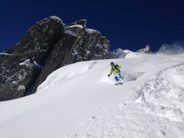 Enjoying the goods on the Vallée Blanche. Source; Chamonix Experience.