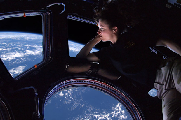 Tracy Caldwell making the ISS look sexy