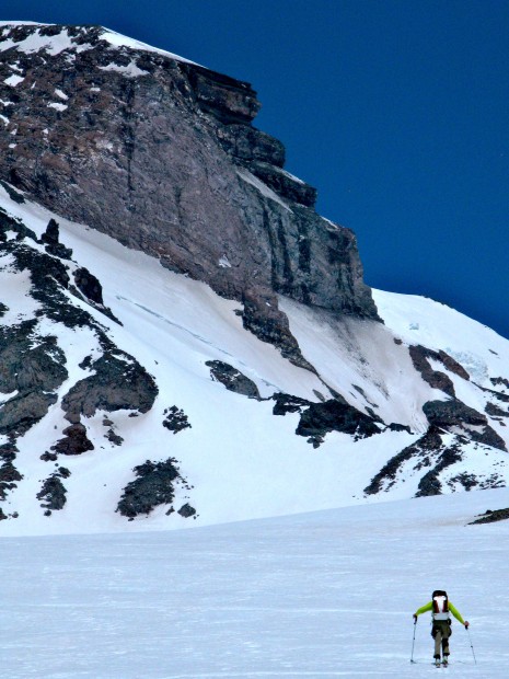 Skinning to Muir. photo: zeb blais
