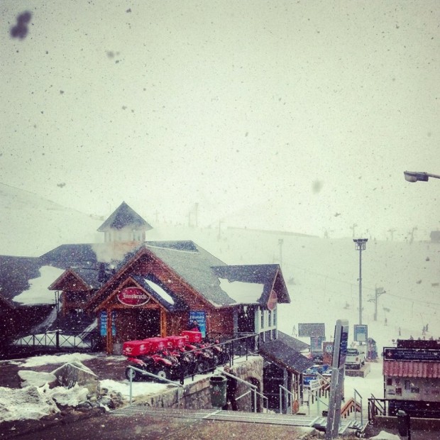 A few flakes yesterday at Las Lenas.  photo:  las lenas