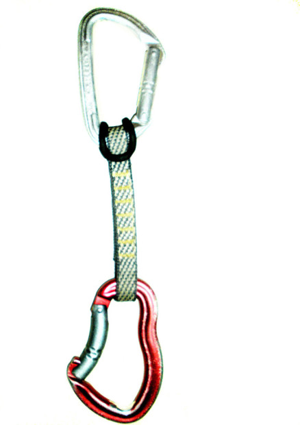 Correctly placed carabiner through both the rubber stopper and dogbone (webbing).