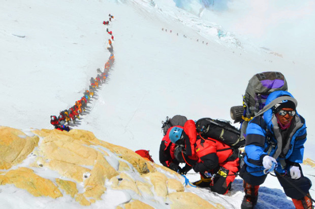 Everest traffic.