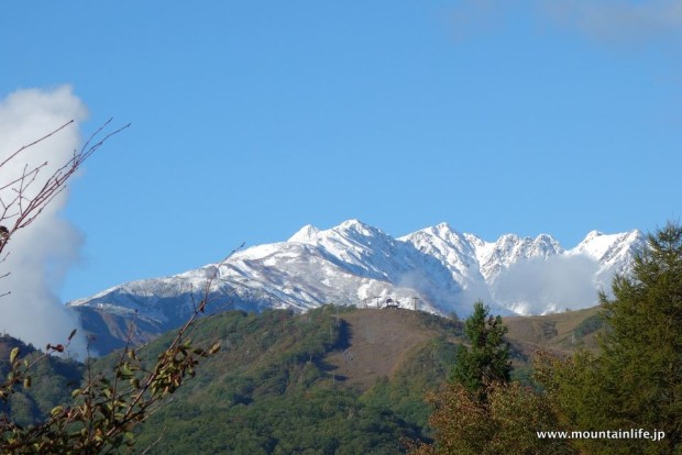 Hakuba, Japan.  Oct. image:  Hakuba Mountain Life