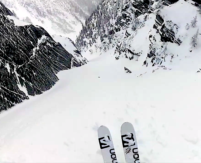 revy skiing