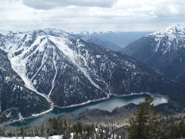 Upper Palisades Lake stock photo.  photo:  summitpost