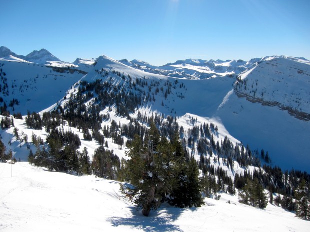 Chutes and bowls beneath Mary_s nipple and peaked mountain