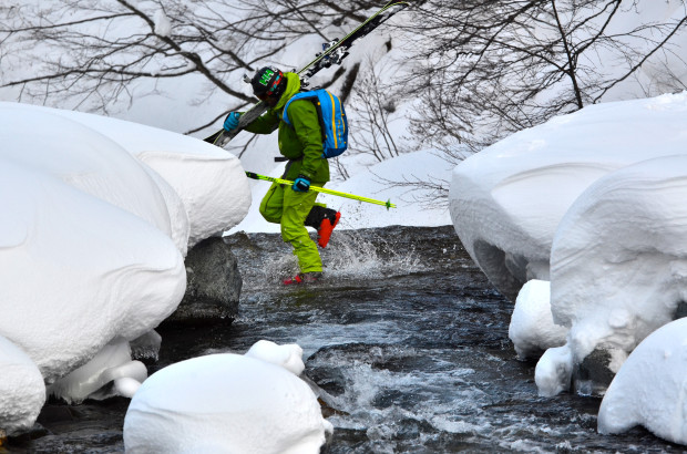 Miles creek crossing.  photo:  Zach Paley