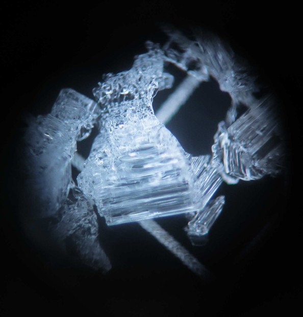 faceted snow