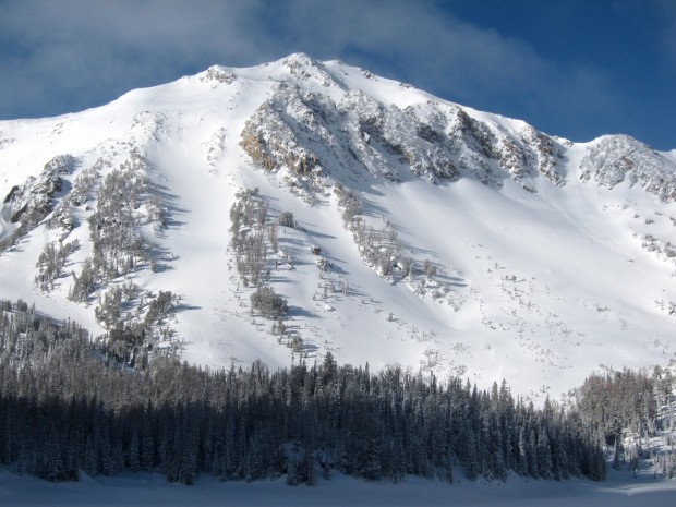 Terrain above BellLake