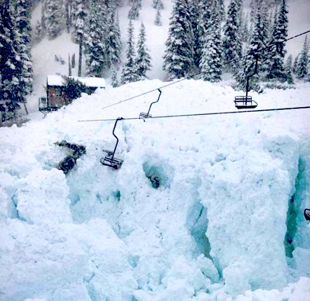 chairlift destroyed by avalanche