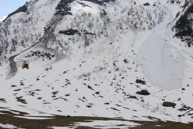 Avalanche at La Clusaz off-piste area