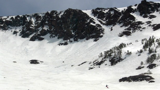 Sara ripping down to Virginia lakes