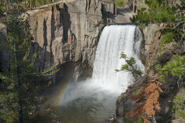 Rainbow Falls. photo: mamood sabahi