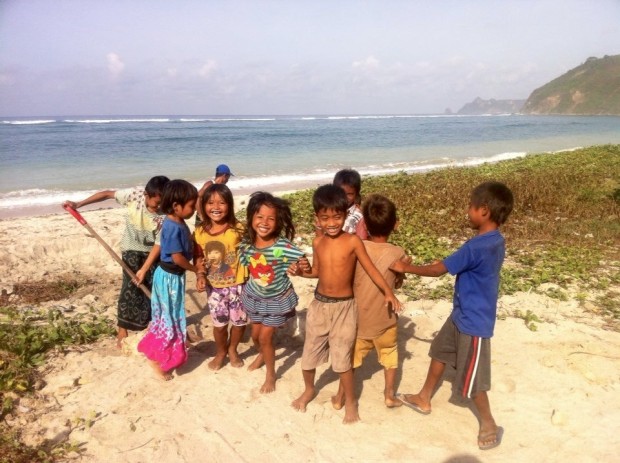 Spontaneous, musicless dance session in the middle of nowhere while scouting for surf in southwestern Lombok.