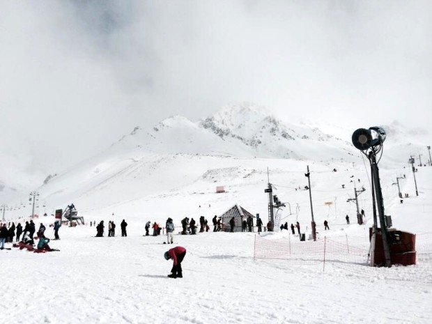Las Lenas, 10-inch snowfall at the base.  Sept. 2nd, 2014.
