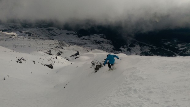 Deif dropping into Slider