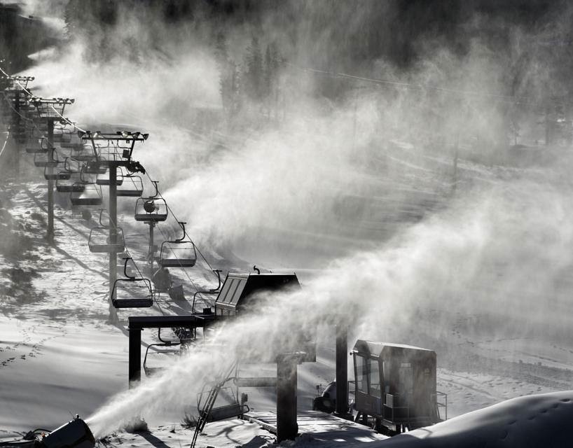 Mammoth, CA this week