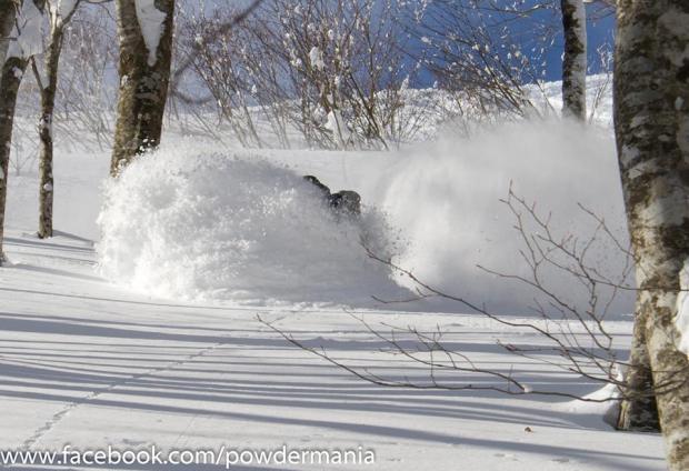 December 19th, 2014.  Hakuba, Japan.  photo:  Powdermania