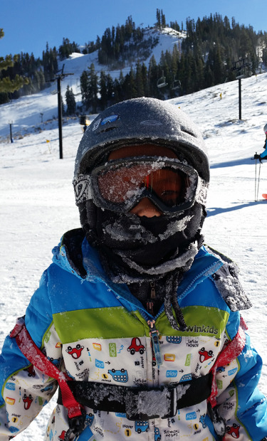 Snow guns + little kids = stoked!