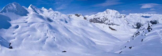 Sorcerer Lodge area.  photo:  angel manguel