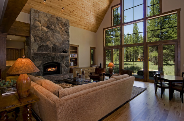 Crasftsman Lodge at Old Greenwood.