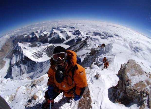 This would have been a rough place to during a large earthquake on Mt. Everest.