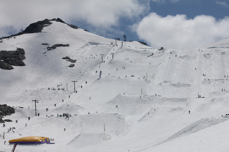 Hortsman glacier at Blackcomb summer skiing, ski areas,