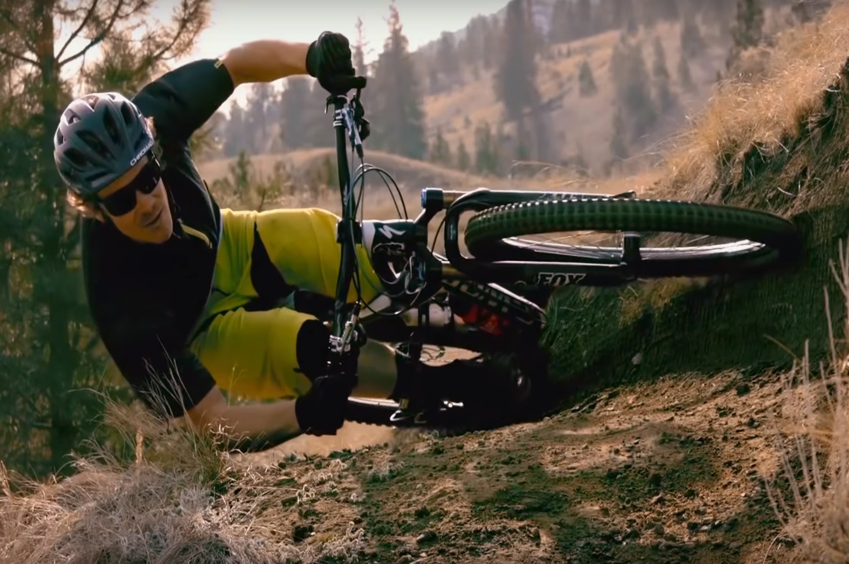 Matt Hunter railing some tight turns