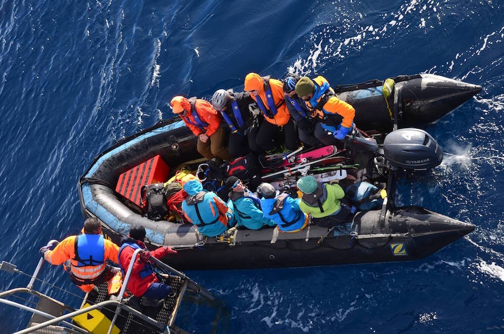 This is how we load the inflatable boats. image: Court Leve/Ice Axe Expeditions 