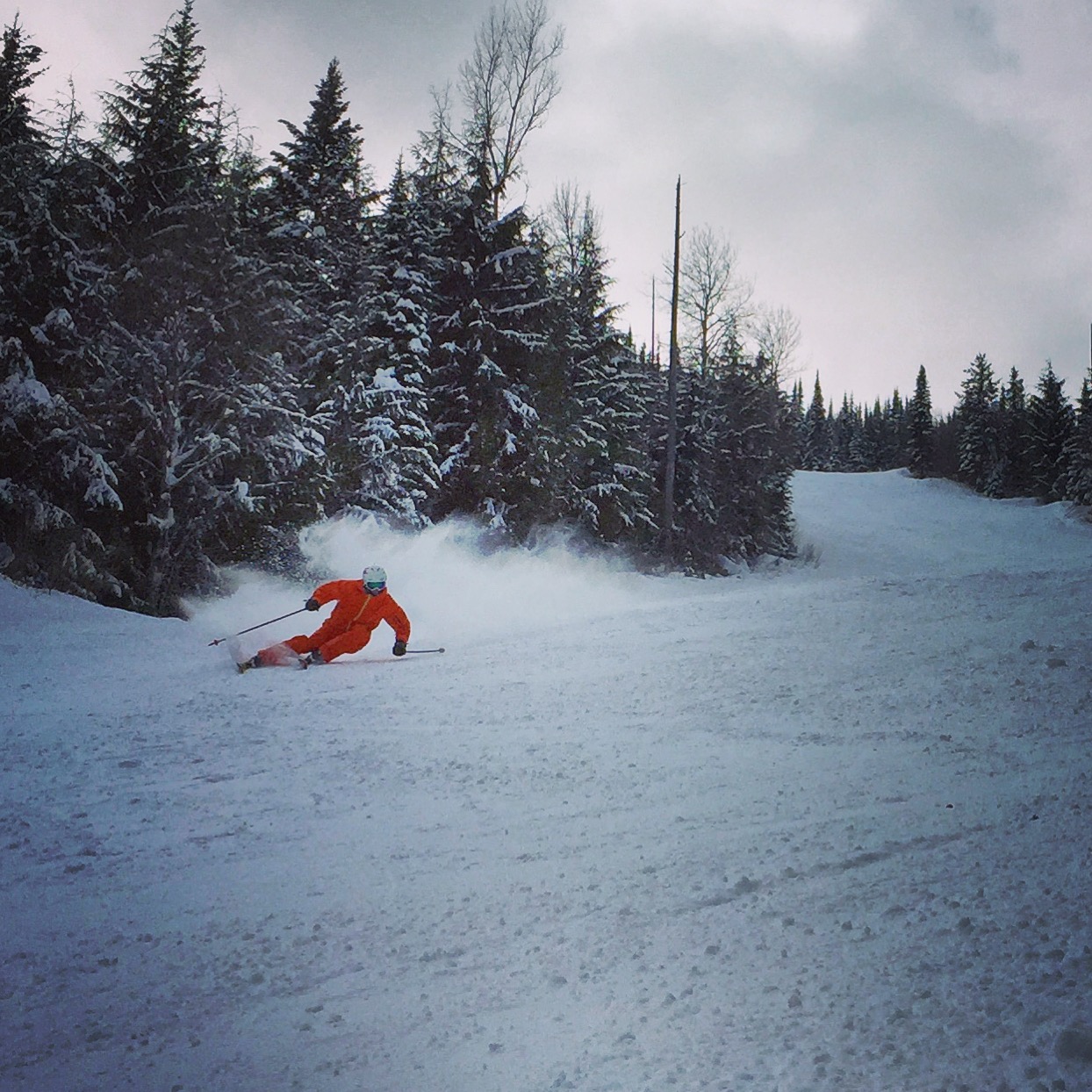 Bon Diablo is a fun black run. Groomed with 5cm of fresh snow mixed in. As you can see lots of people about 😜