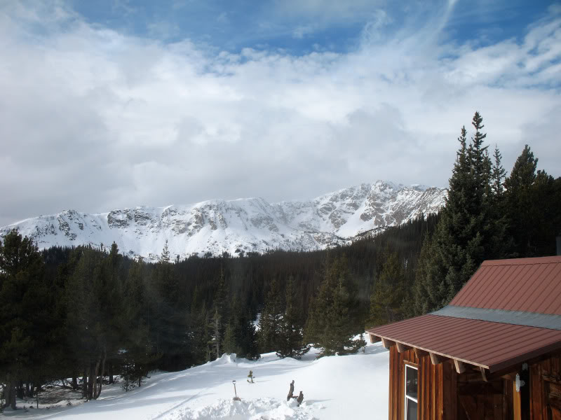 Uncle Bud's Cabin near Leadville, CO.  image: skihouseoftheday.com