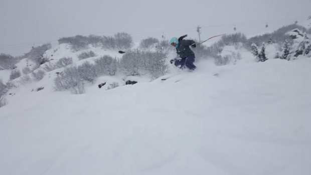 racer girl shred pow 2