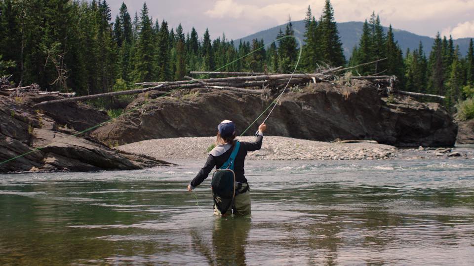 Tatum Monod putting tension down on her line.