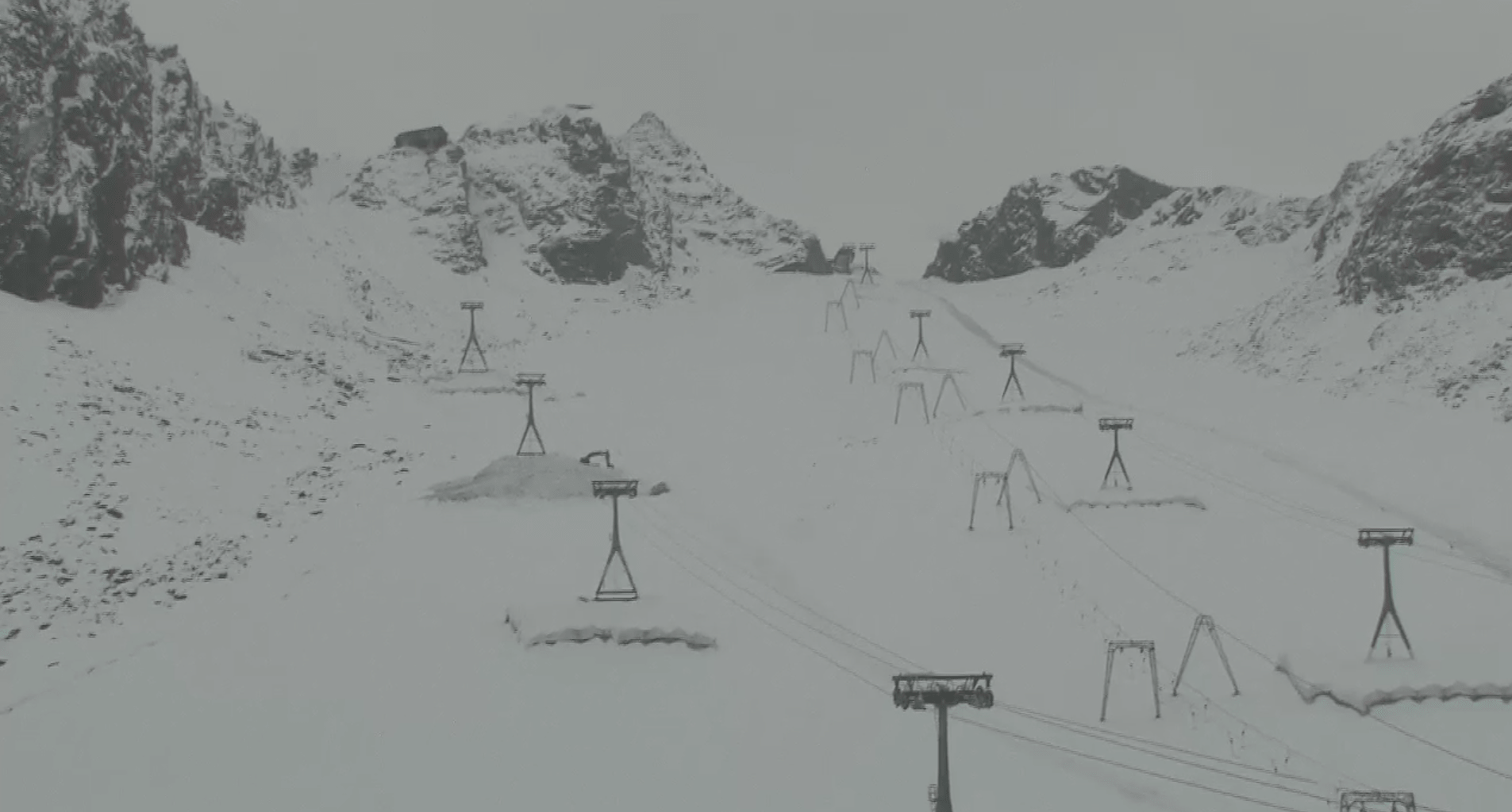 glacier, opening day, skiing, europe, austria, tyrol