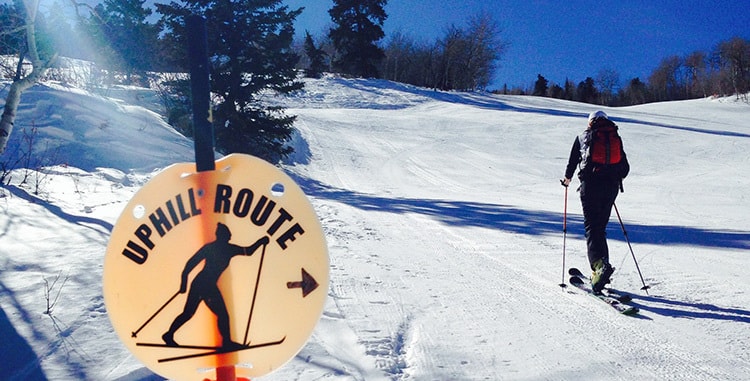 split boarding, uphill, ski-touring, ski-mo