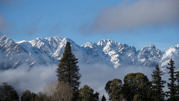 climbers, rescued, New Zealand, remarkables, social media