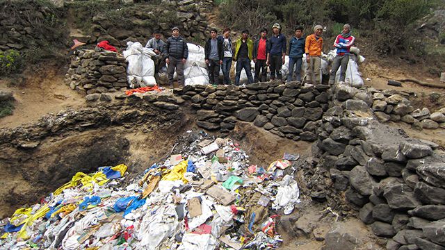 everest, waste, human excrement