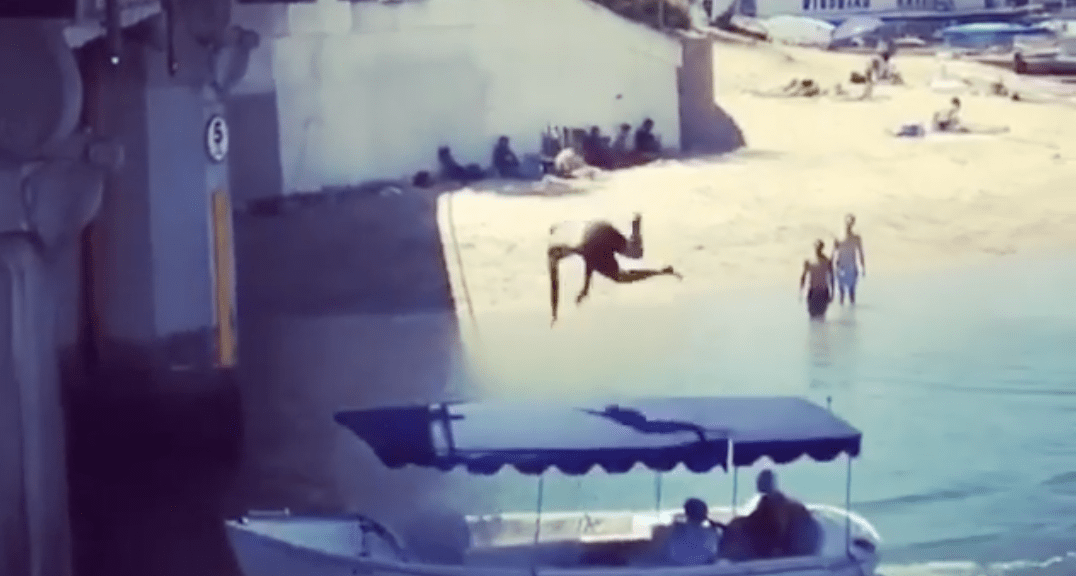 moron, idiot, stupid, kook of the day, boat, bridge, jump