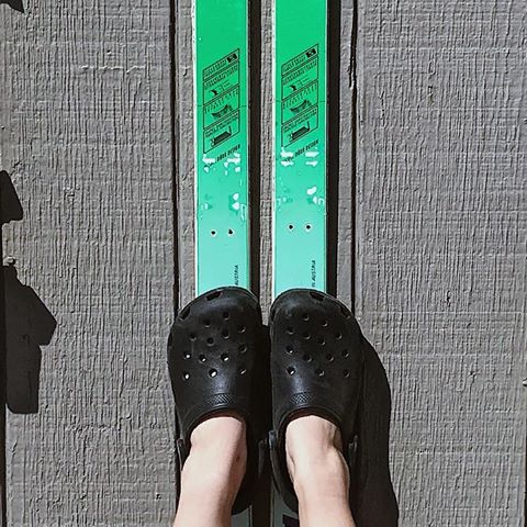 crocs