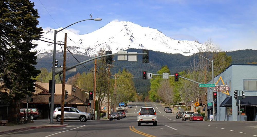 Shasta, pct, california, trail town