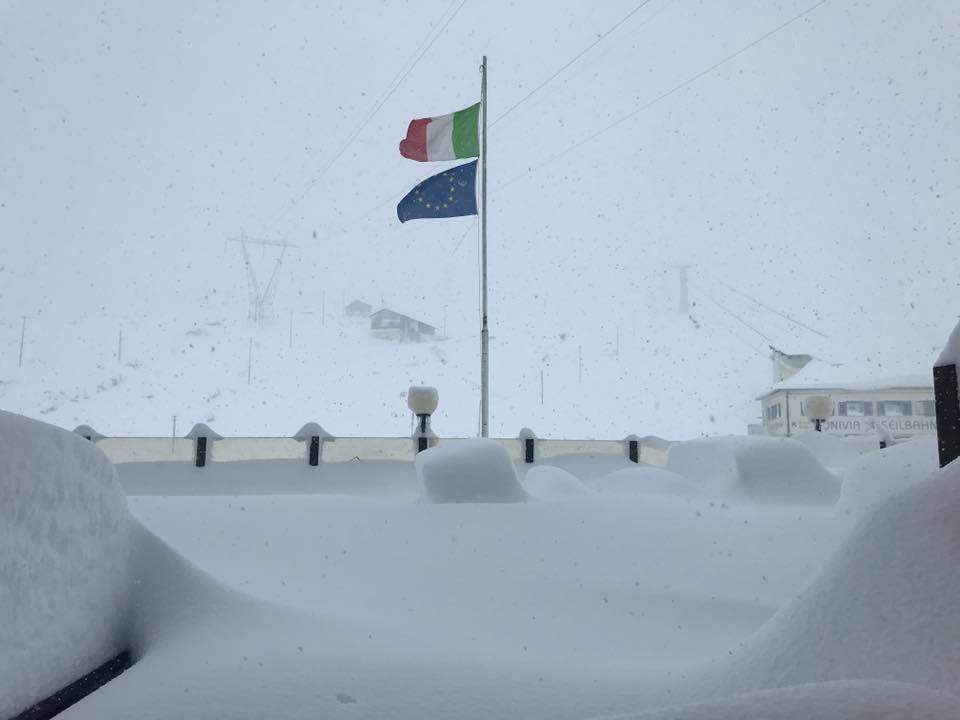 alps, storm, dump, snow, France, Italy, Switzerland, europe