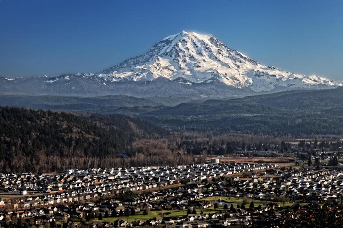 Lahars would wipe out homes and infrastructure in the Puyallup Valley, mount rainier eruption